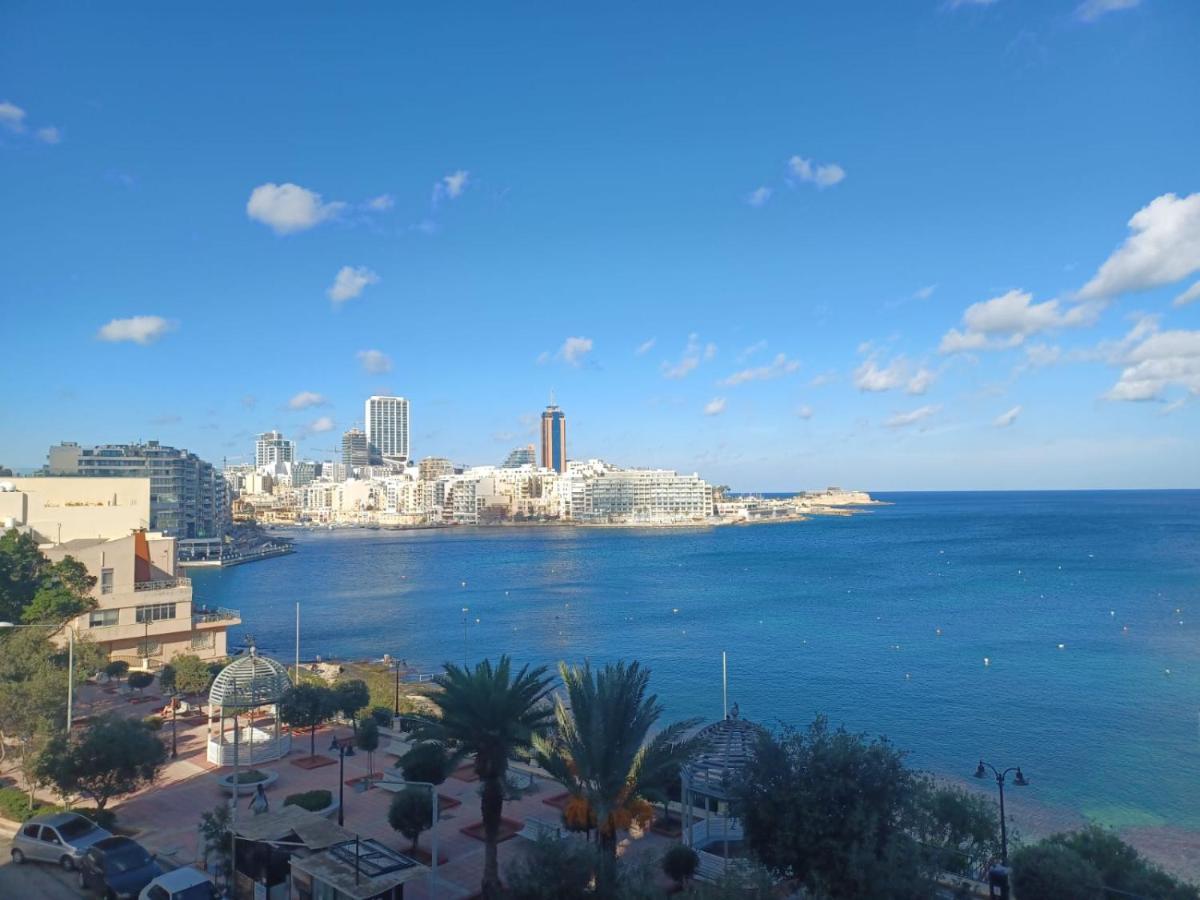 Beautiful Sliema Seaview Apt Exterior foto